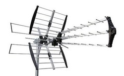 Stellar Labs 30-2440 VHF / UHF HDTV 60 Mile Fringe Yagi Antenna